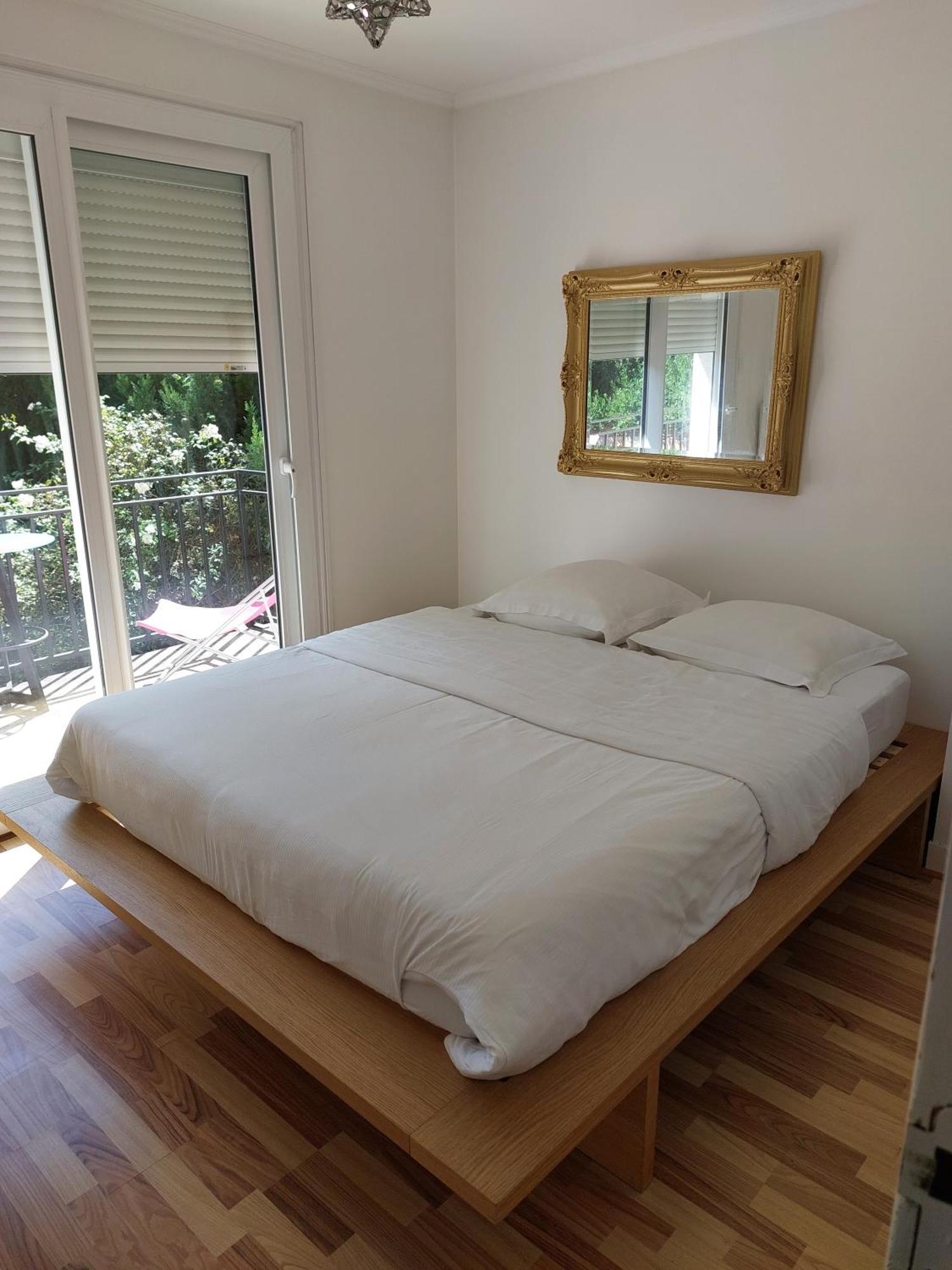 Chalet Fleuve Avec Parking-Barbecue Yerres Ngoại thất bức ảnh